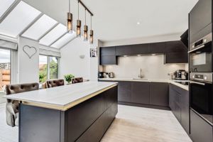 Photo 16- click for photo gallery